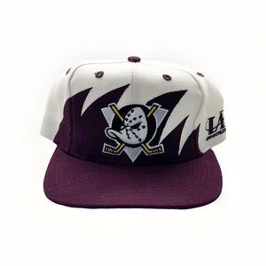 Vintage ANAHEIM MIGHTY DUCKS Logo Athletic SHARKTOOTH Snapback Hat NEW Old Stock